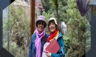 姐妹难得一聚发朋友圈